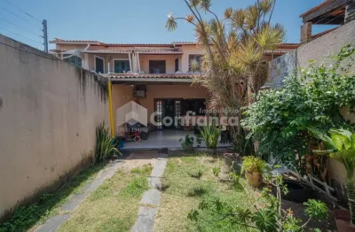 Casa com 2 quartos à venda na Rua Pedro Aguiar, 294, Itaperi, Fortaleza