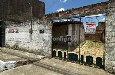 Casa com 2 quartos à venda na Rua 43, 431, Jereissati II, Maracanaú