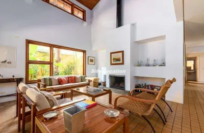 Casa com 4 quartos à venda na rua josé cola grossi, jardim leonor, são paulo, 300 m2 por r$ 1.500.000