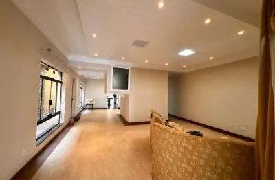 Casa com 3 quartos para alugar na Rua Taiuvinha, 225, São Miguel Paulista, São Paulo