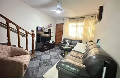 Sobrado para alugar  com 2 quartos no jardim vila formosa