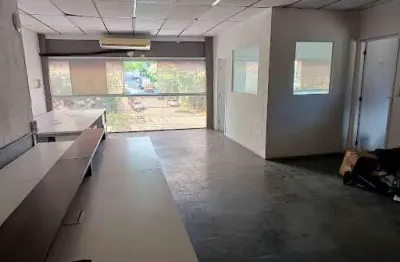 Sala comercial com 4 salas para alugar na Avenida Vereador João de Luca, 1002, Jardim Prudência, São Paulo