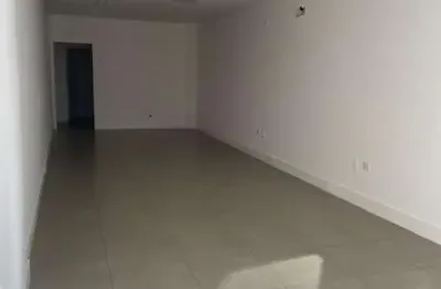 Ponto comercial para locação em balneário camboriú, centro
