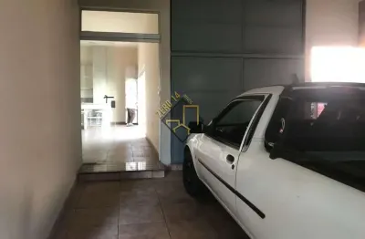 Casa com 3 quartos à venda no Centro, Bauru 