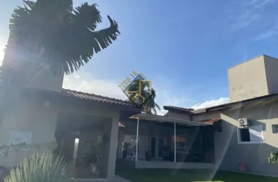 Casa com 4 quartos à venda no Parque Residencial Paineiras, Bauru 