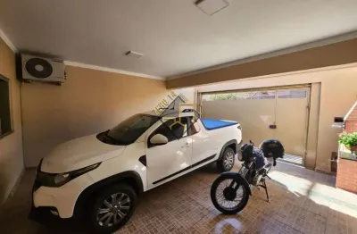 Casa com 3 quartos à venda na Vila Carolina, Bauru 