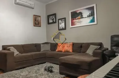 Casa com 3 quartos à venda no Centro, Bauru 