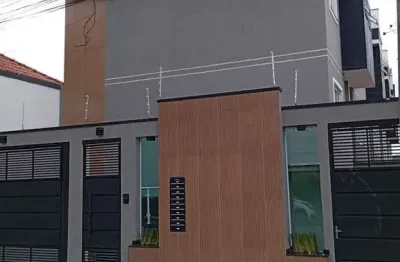 Casa em condomínio sobrados com área gourmet no terraço 2 suítes