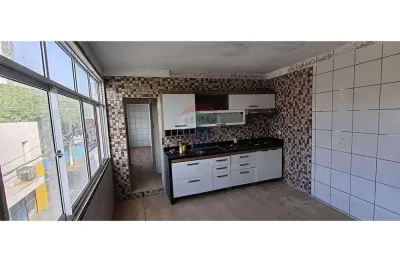 Apartamento a venda na cidade alta com um dormitório