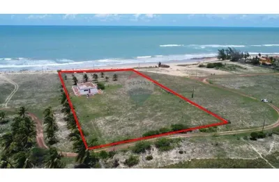 Terreno beira-mar de 7.920 m² com escritura pública em são josé