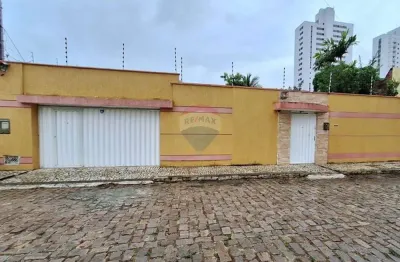 Casa com 5 quartos à venda no Lagoa Nova, Natal 