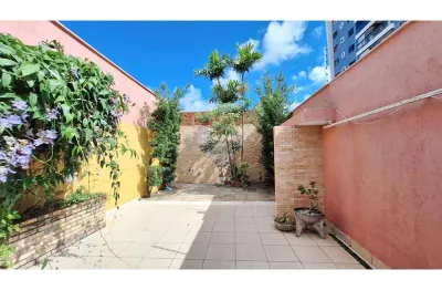 Casa com 5 quartos à venda no Lagoa Nova, Natal 