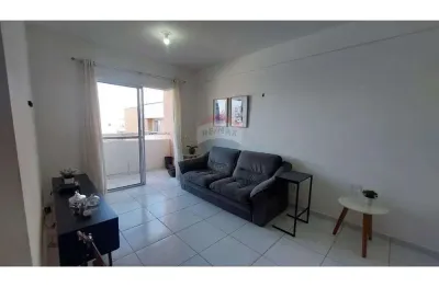 Vende-se apartamento no condomínio recanto dos pássaros/ nova parnamirim