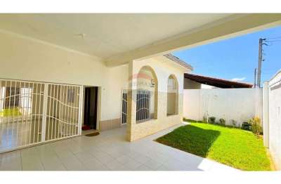 Casa com 3 quartos e área gourmet à venda – vale do sol, parnamirim/rn