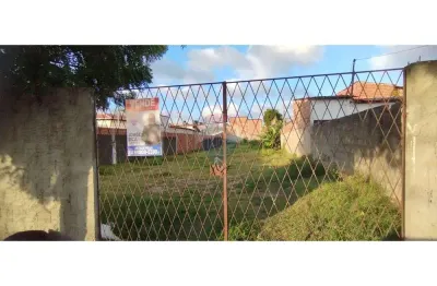 Terreno à venda no Planalto, Natal 