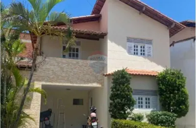 Casa duplex com 3 suítes para locação no condomínio morumbi park