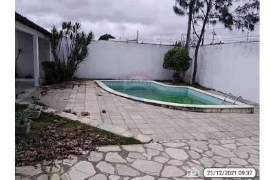 Casa com 5 quartos para alugar na Rua José Vicente de Moura, 450, Emaús, Parnamirim