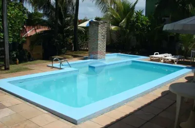 Casa  em muriú á poucos metros da praia!!! excelente investimento!!!