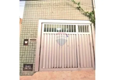 Casa com 2 quartos à venda na Rua José Medeiros, 182, Ponta Negra, Natal