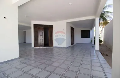 Casa com 3 quartos para alugar no Ponta Negra, Natal 