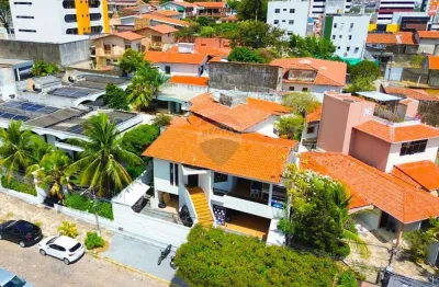 Casa com 3 quartos à venda no Candelária, Natal 
