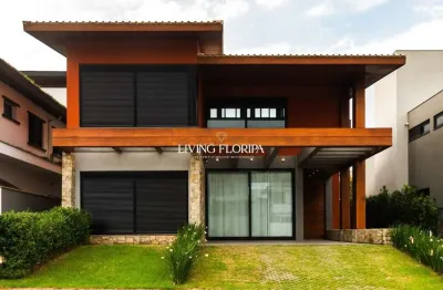 Casa em condomínio fechado com 4 quartos à venda na Rua Manoel Pedro Vieira, 960, Morro das Pedras, Florianópolis por R$ 5.855.000