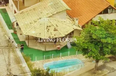 Casa com 4 quartos à venda na rua hermes guedes da fonseca, 854, armação do pântano do sul, florianópolis por r$ 1.790.000