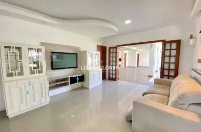 Casa em condomínio fechado com 4 quartos à venda na rua camarinhas, 211, campeche, florianópolis por r$ 2.550.000