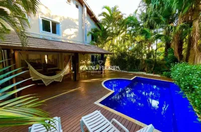 Casa em condomínio fechado com 6 quartos à venda na Rodovia Jornalista Manoel de Menezes, 2057, Barra da Lagoa, Florianópolis por R$ 4.028.000