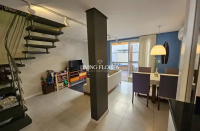 Casa em condomínio fechado com 2 quartos à venda na rua sagrado coração de jesus, 811, morro das pedras, florianópolis por r$ 1.010.000