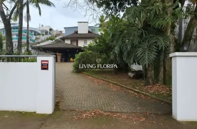Casa com 4 quartos à venda na Rodovia Haroldo Soares Glavan, 350, Cacupé, Florianópolis por R$ 2.199.000