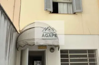 Casa com 2 quartos para alugar na Chácara Santo Antônio, São Paulo 