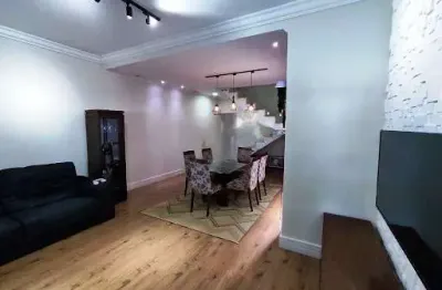 Sobrado com 3 dormitórios à venda, 210 m² por R$ 750.000,00 - Residencial Colinas - Mogi das Cruzes/SP