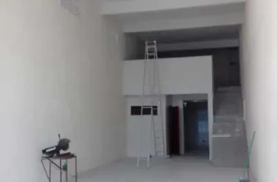 Vende-se loja com 110 mts boqueirão / praia grande . sp  .