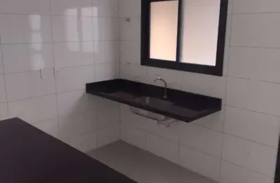 Casas de qualidade com 2 e 3 dormitórios, de 51 a 66m² - praia grande