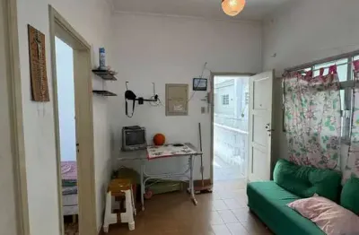 Apenas r$ 225.000 2 dormitórios / frente á feira de artesanato da ocian .