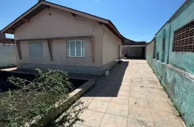 Casa com 2 quartos à venda na Tupi, Praia Grande 