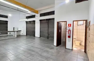 Loja com 6 portas de aço , esquina . guilhermina / praia grande sp , aluga