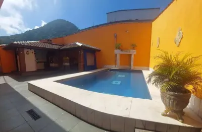 Casa dos sonhos com lazer completo e muito espaço! bairro canto do forte