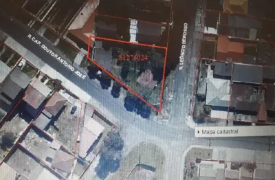 Terreno à venda na Rua Vicente Geronasso, Xaxim, Curitiba