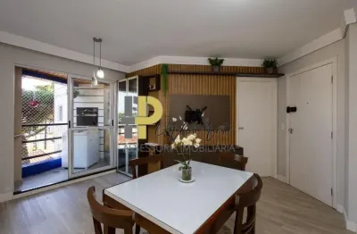 Apartamento com 3 quartos para alugar na Rua Pedro Américo, 505, Novo Mundo, Curitiba