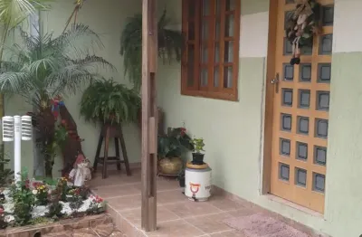 Vende se  casa  residências, orleans, 320,00 m2, ( 3 casas alvenaria )