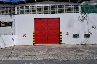 Barracão / galpão / depósito para alugar na rua dos franciscanos, dom avelar, salvador por r$ 7.000