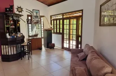 Casa em condomínio fechado com 5 quartos à venda na alameda beija-flor, jauá, camaçari por r$ 2.100.000