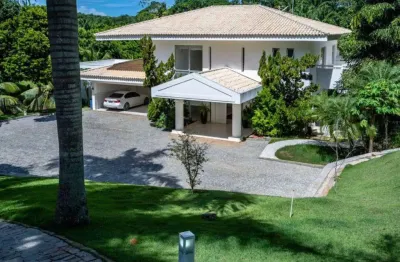Casa em condomínio fechado com 5 quartos à venda na avenida santos dumont, 6277, estrada do coco, lauro de freitas por r$ 4.000.000