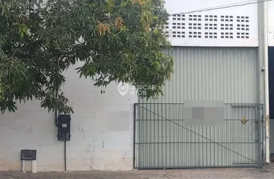 Barracão / galpão / depósito à venda na rua nova esperança, cascalheira, camaçari, 200 m2 por r$ 390.000