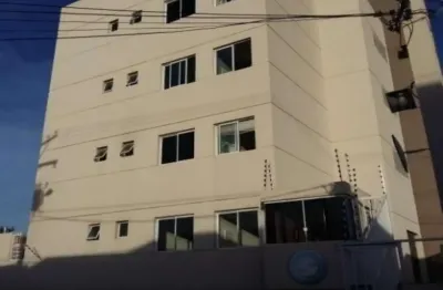 Apartamento com 2 quartos para alugar na rua rio das graças, buraquinho, lauro de freitas, 57 m2 por r$ 2.500