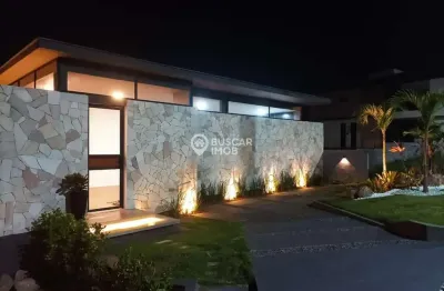 Casa em condomínio fechado com 3 quartos à venda na alphaville litoral norte 3, abrantes, camaçari, 198 m2 por r$ 1.390.000