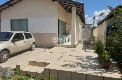 Casa em condomínio fechado com 3 quartos à venda na rua sucupió, abrantes, camaçari, 73 m2 por r$ 420.000