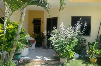 Casa comercial com 2 salas à venda na rua roque josé da silva, 11, buraquinho, lauro de freitas por r$ 580.000